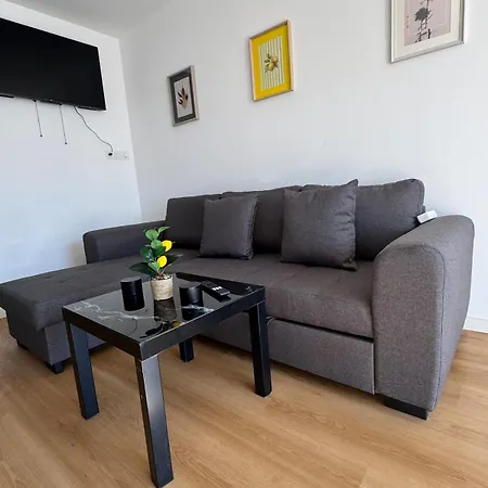 Chaleureux B アパート